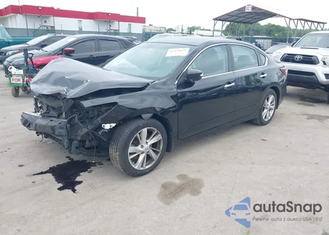 2015 Nissan Altima 2.5 Sv z USA, uszkodzony, nr VIN 1N4AL3AP0FC486086